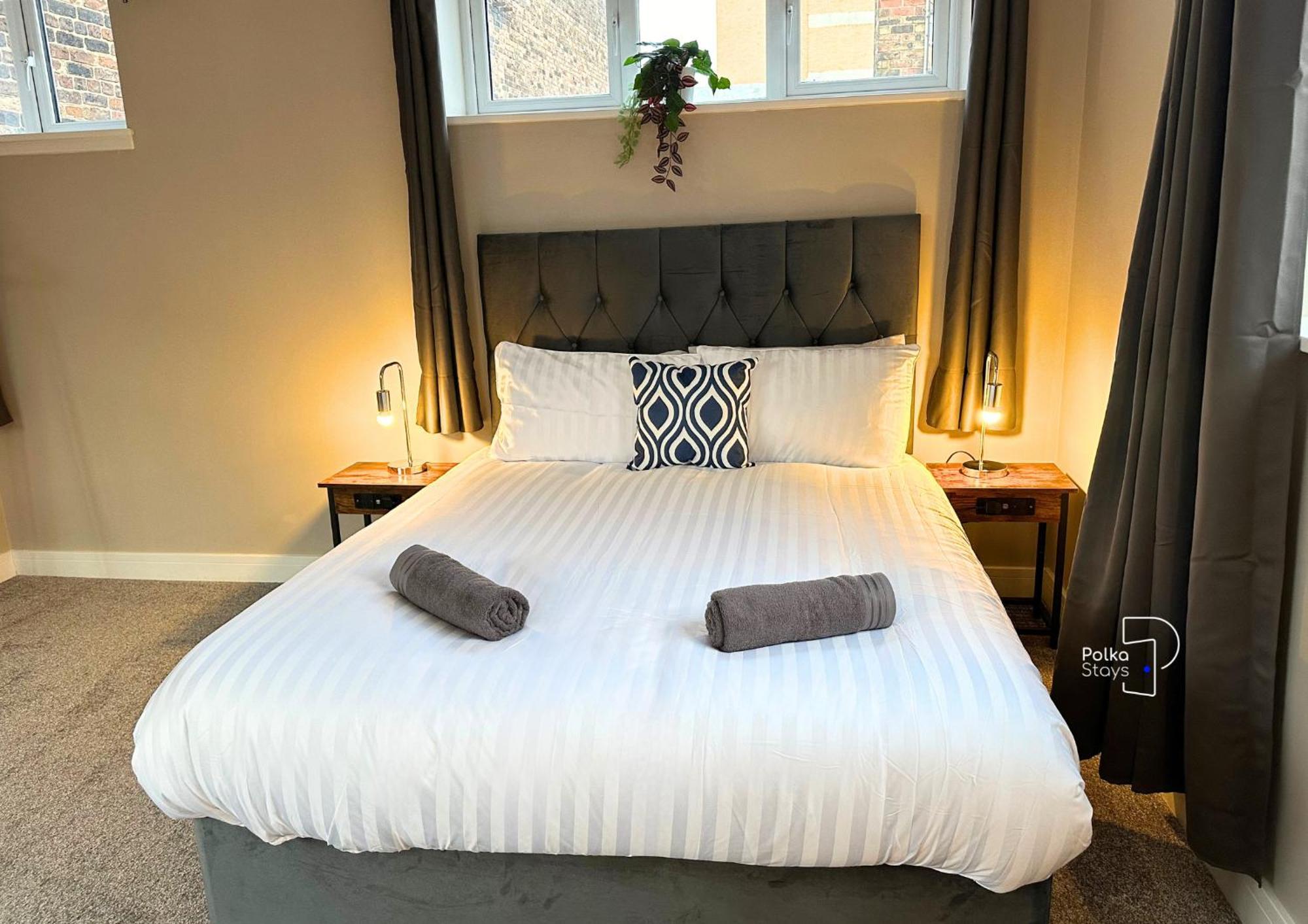 Hanley, Stoke - Modern Spacious Apartments By Polkastays Exterior photo