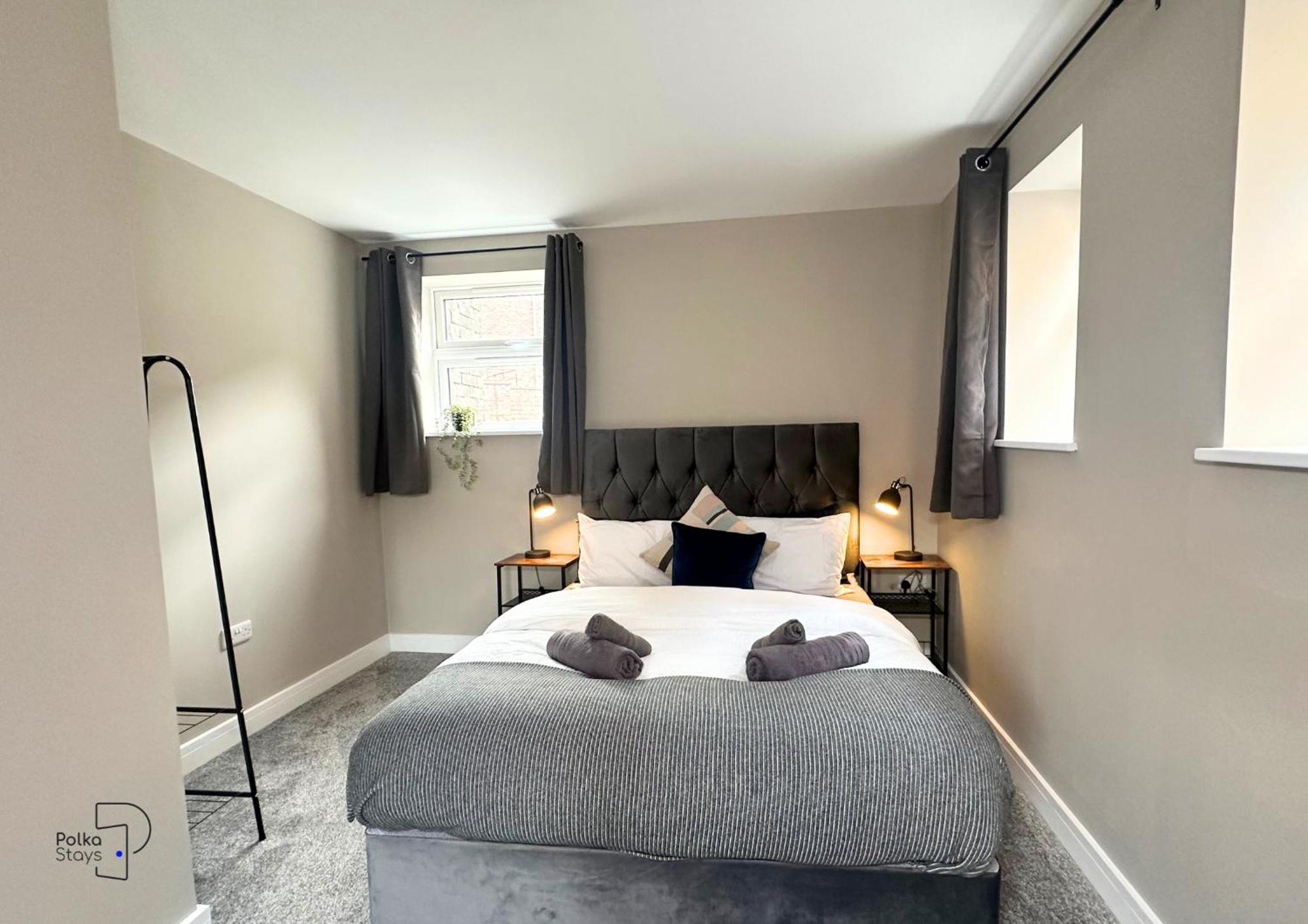 Hanley, Stoke - Modern Spacious Apartments By Polkastays Exterior photo